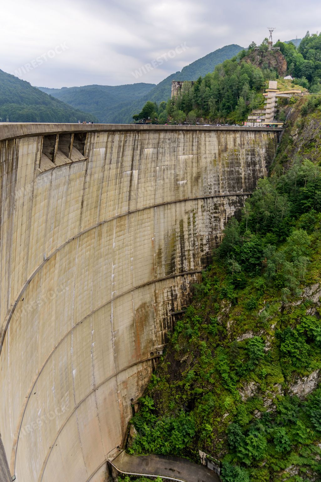A Scenic view of Vidraru Dam with greeneries around