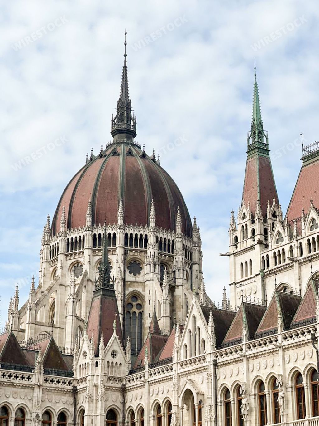 A vertical shot of the House of Parliament building in Budapest, Hungary