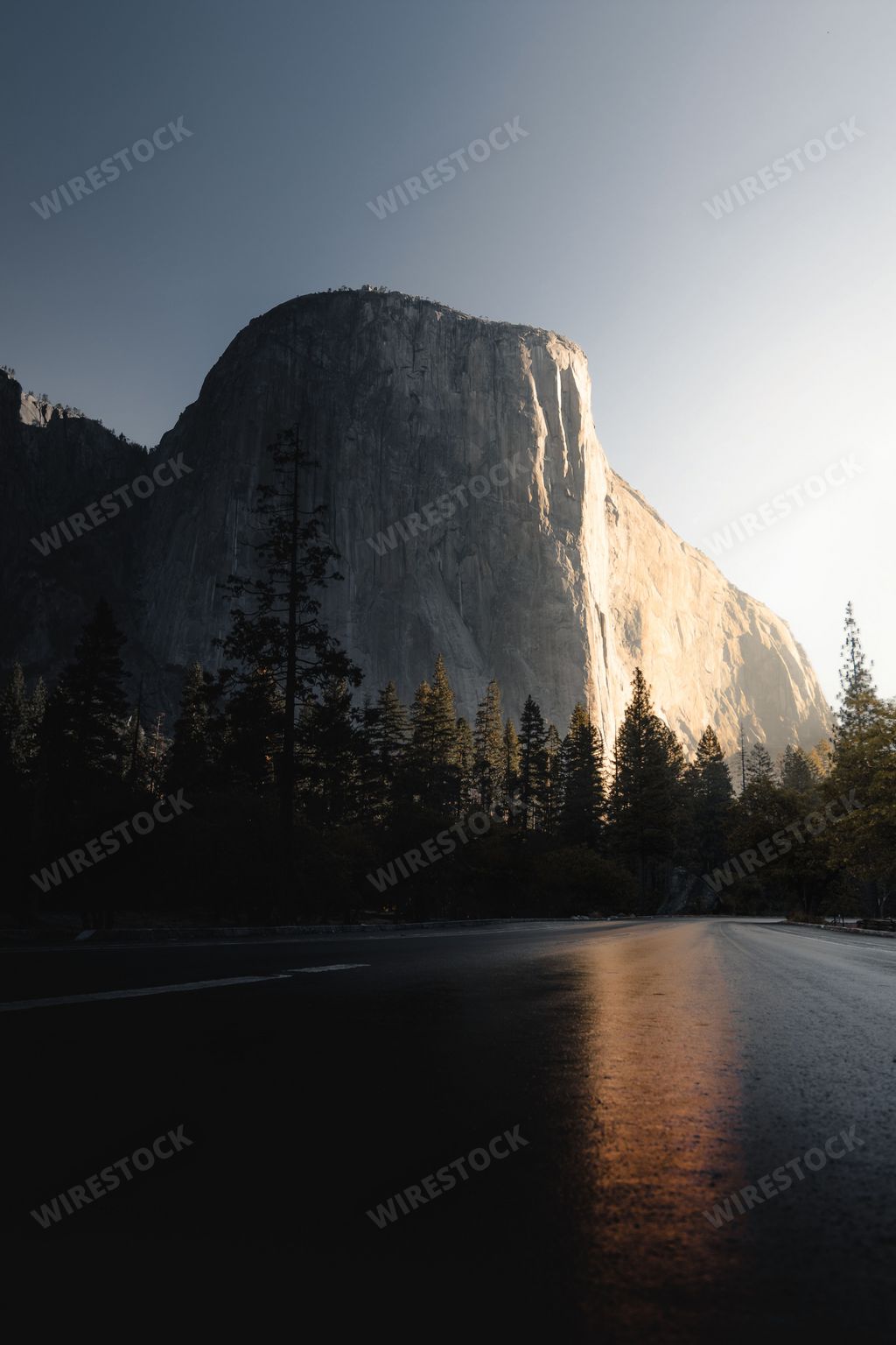 A vertical shot of the El Capitan rock formation in Yosemite National Park, USA
