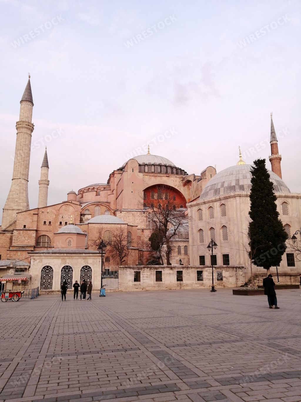 A front view of the Hagia Sophia Mosque in Istanbul, Turkey