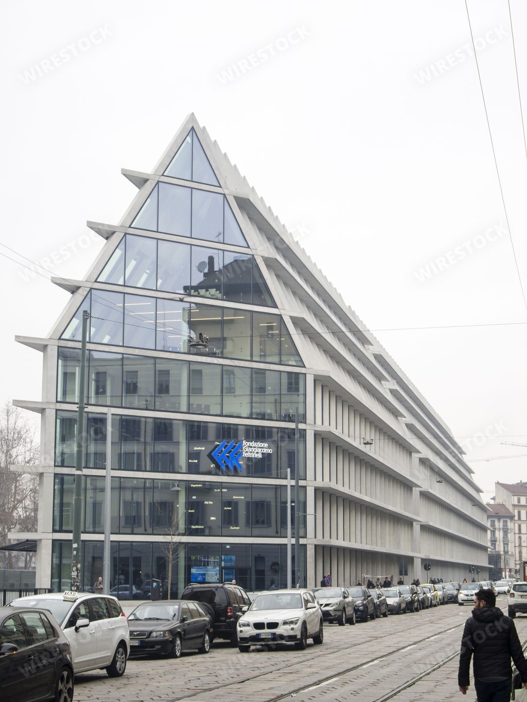 Feltrinelli Fondazione by Herzog / De Meuron Milano, Italy - Project 2008–2013, realization 2013-2016 Porta Volta Area