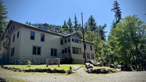 Hubs of Discovery: National Park Visitor Centers