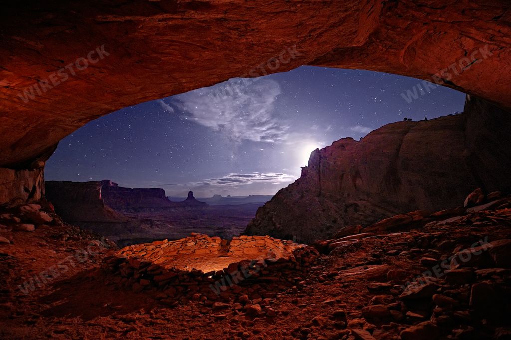 A beautiful shot of the False Kiva in Utah Canyonlands National Park in the USA