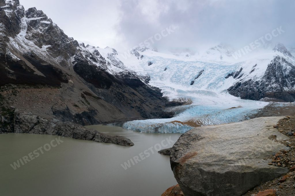 The beautiful view of Laguna Torre during a cloudy day in El Chalten, Argentina