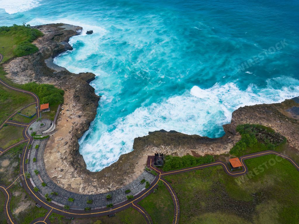The Blow Hole of Devil's Tears, Nusa Lembongan, Indonesia