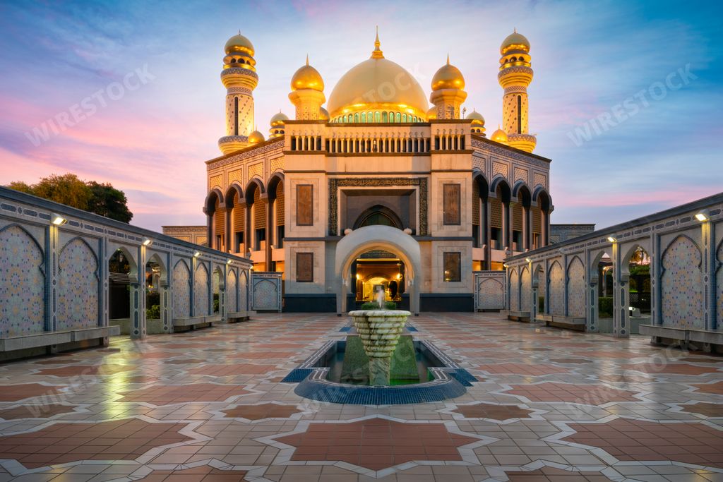 The Jame' Asr Hassanil Bolkiah Mosque, Bandar Seri Begawan, Brunei.