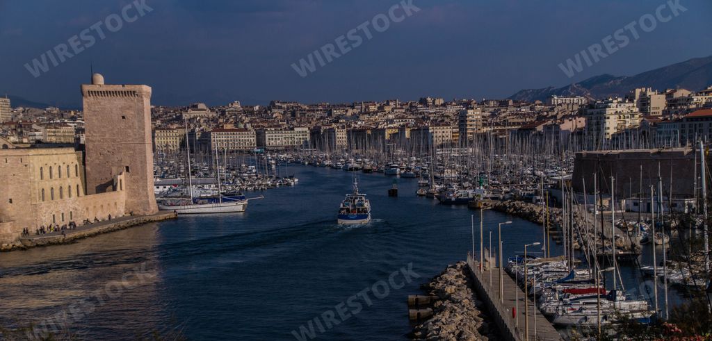 A beautiful view of Emile Duclaux Park in Marseille, France