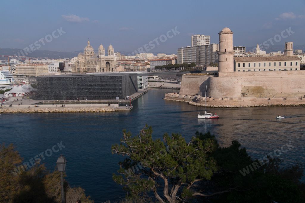 A beautiful view of Emile Duclaux Park in Marseille, France