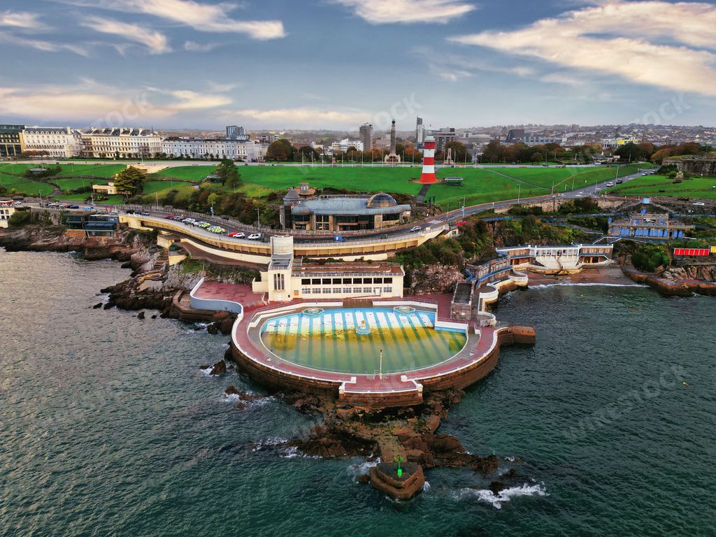A drone view of the Plymouth Hoe Park in the daylight in England