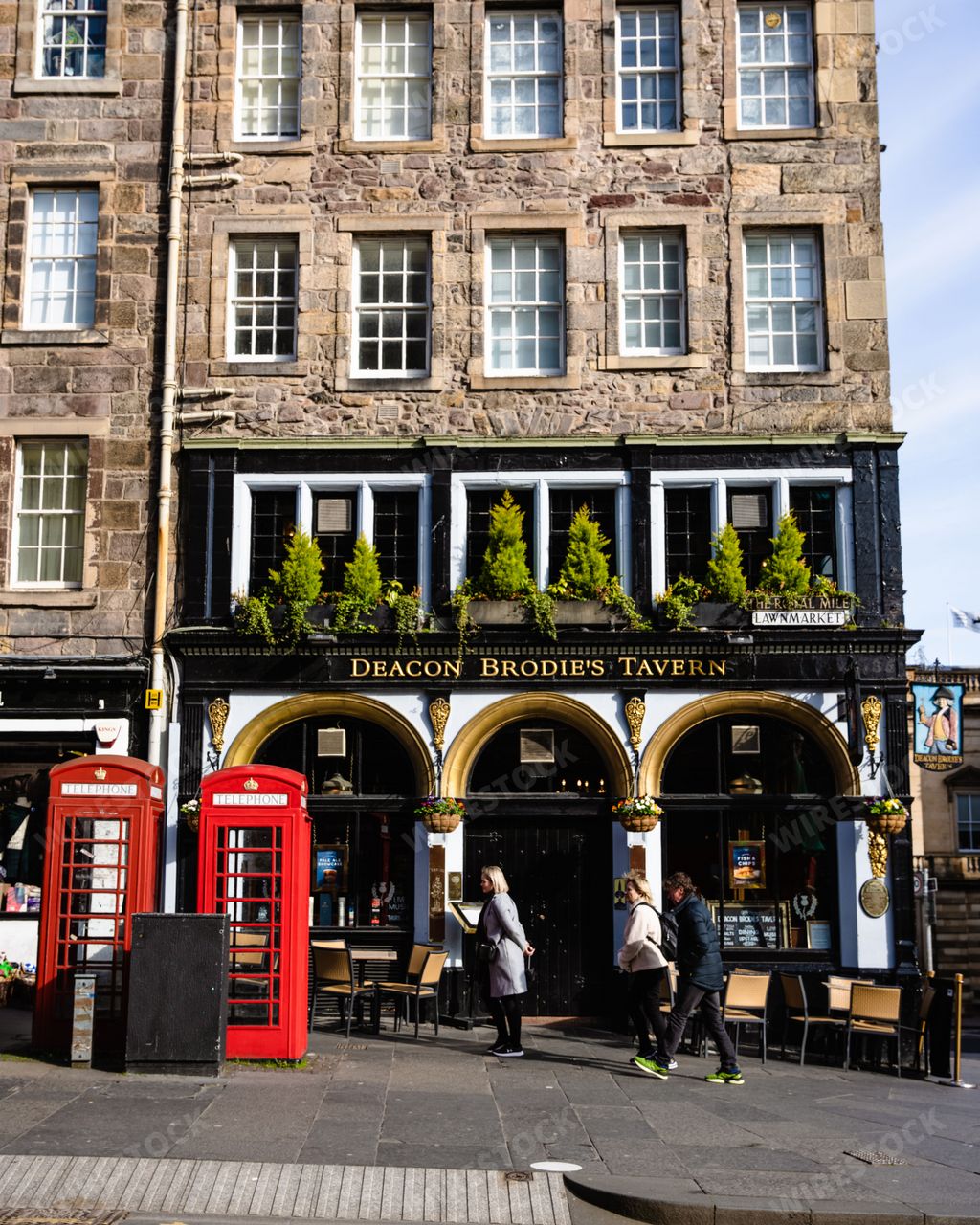 A vertical shot of Dragon Brodie's Tavern on the Royal Mile in Edinburgh, Scotland UK