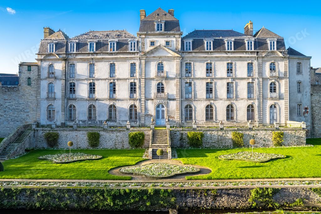 Vannes, medieval city in Brittany, view of the ramparts garden with flowerbed in winter