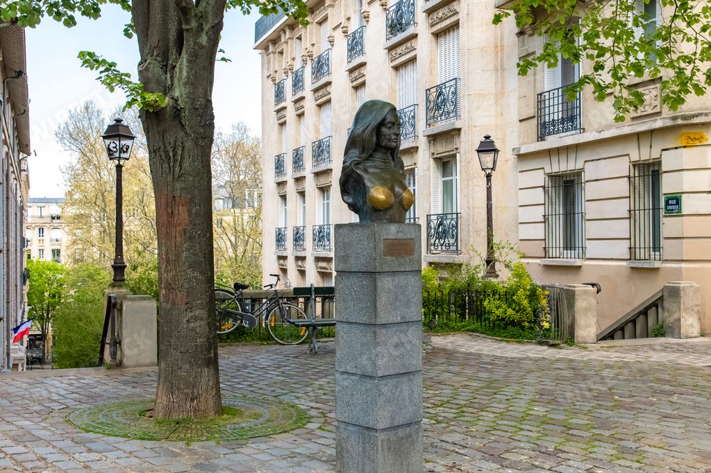 Montmartre, April 9th, 2020, place Dalida, famous French singer, place