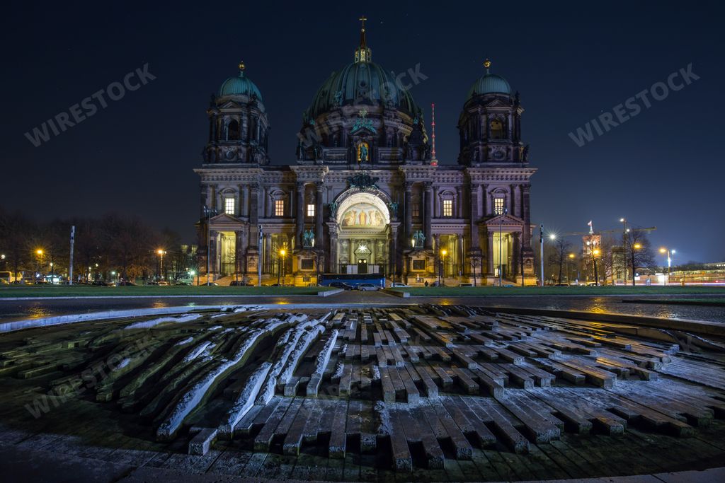 A beautiful shot of the Berlin Cathedral  at night time in Germany